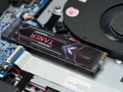 高速颗粒硬盘新品：TN770 PCIe 4.0开箱图赏！