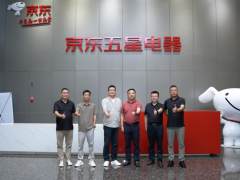 A7F系列壁纸电视全新上市，金九银十京东电器携手创维开启百吋电视焕新季