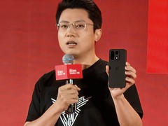 一加15 全球首发搭载第五代骁龙8 旗舰芯片：165Hz 超高帧时代来了