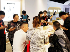 “当天到货当天扫空”，京东MALL苹果17、小米17新品“加量不加价”火爆双节