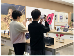 AI手机荣耀Magic8与旅拍神器OPPO Find X9争锋，京东MALL双11新品爆发