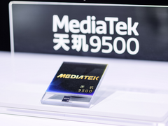 新形态AI 手机进入实验阶段，端侧AI体验进化芯片才是底牌