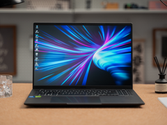 屏幕、性能、AI三点发力，华硕无畏Pro16 2025给你全能解法