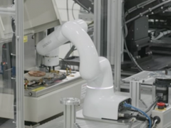 电装布局材料研发新模式 自动化与AI驱动研发范式转型