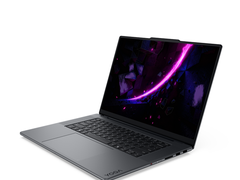 对比MacBook Pro 16，哪款笔记本适合专业视频剪辑？