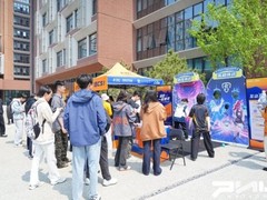 北京高校燃情开战，完美世界开黑大行动携手爱攻AGON再掀热潮！