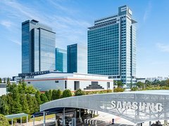 三星电子计划 2026Q2 出样 HBM4E 内存，预计 HBM 销售额同比增 3 倍