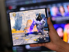 三星 Galaxy Z Fold8 Wide 设计图曝光：内屏比例约 4:3，7月发布