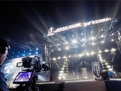 佳能“佳直播PRO”赋能“星花怒放·同忆首歌” 用电影质感传递视听艺术表达