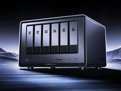 绿联推出 NAS 新品 DXP 6800/8800 Ultra：双万兆双雷电 4