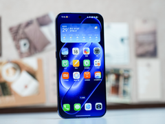 Xiaomi 18 Pro Max 体验评测：双面皆旗舰 背屏玩出新高度
