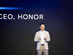 荣耀阿尔法战略备受瞩目，MWC2025两场深度讨论勾勒未来发展蓝图
