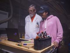 ROG联动Nyjah Huston 电竞潮品与极限运动擦出灵感火花