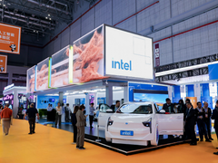 英特尔亮相进博会，展示数实融合“芯”成果